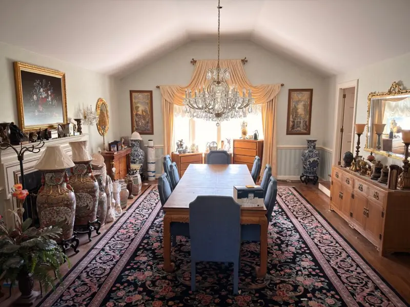 A furnished home organized for an Estate Greats estate sale